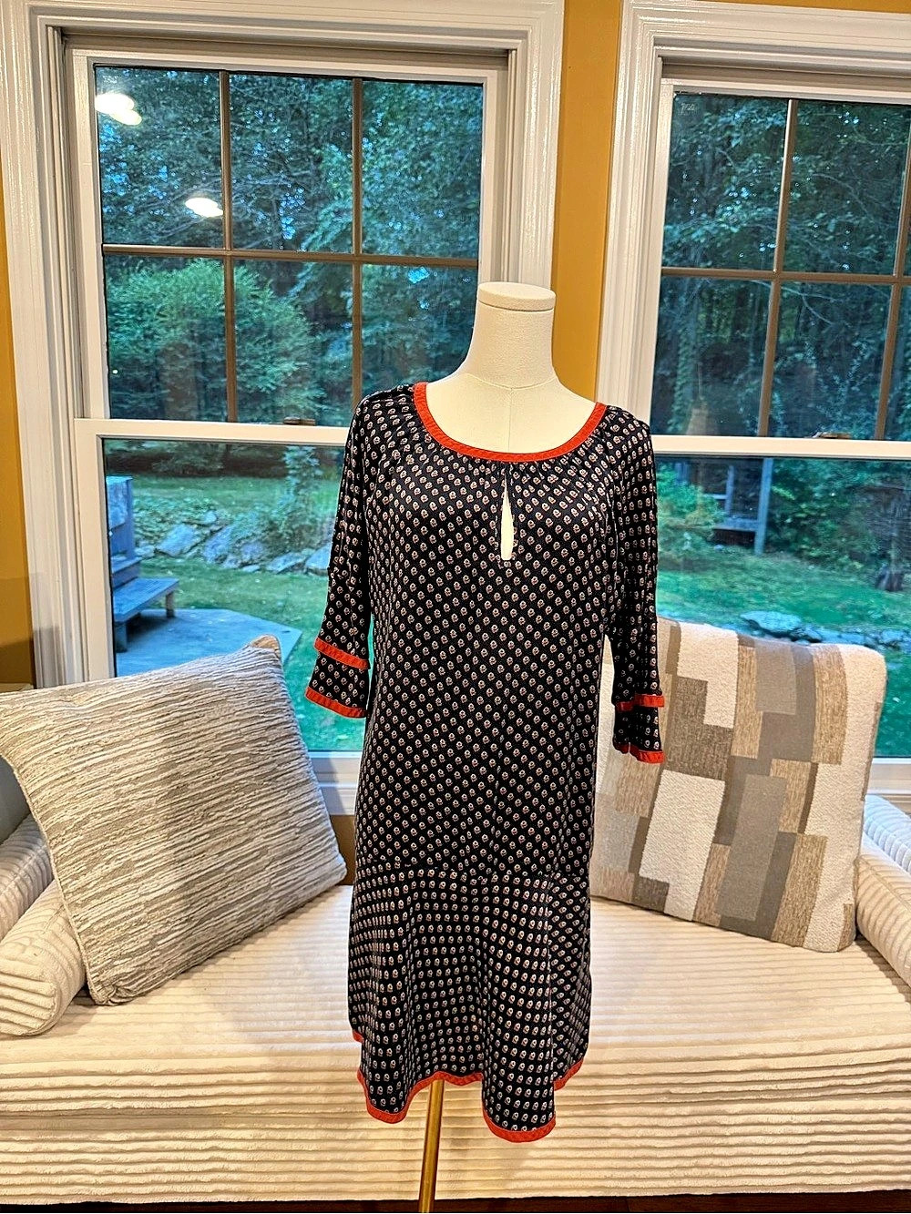 Converse by John Varvatos Mini Dress in Navy Blue & Orange 100% Silk Size Medium